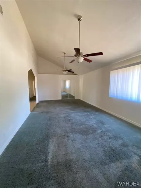 3231 E Suffock Ave, Kingman, AZ 86409 photo 2