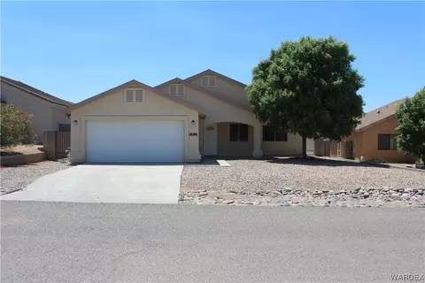 2745 N Tanner St, Kingman, AZ 86401