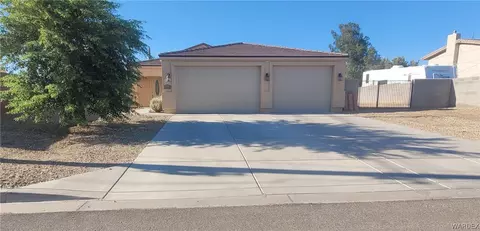 1535 Kyle Ave, Bullhead City, AZ 86442