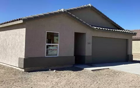 5609 S Beaver Creek Ave, Fort Mohave, AZ 86426