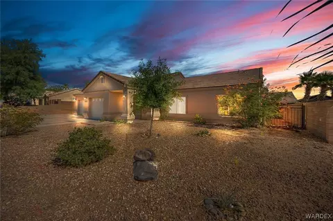 1796 E La Entrada Pl, Fort Mohave, AZ 86426