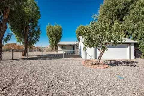 1340 E Levee Dr, Mohave Valley, AZ 86440