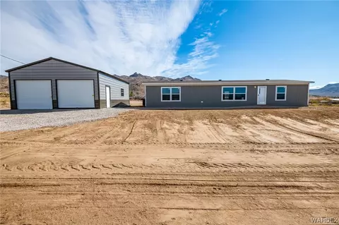 3884 N Bouse Rd, Golden Valley, AZ 86413
