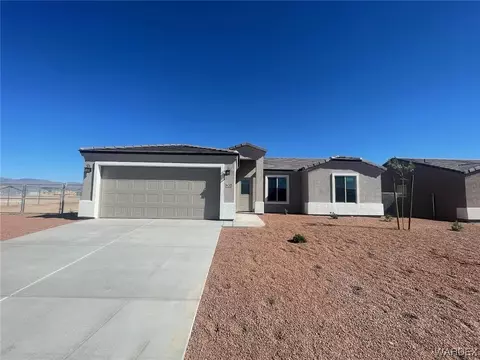 450 S Los Cabos Ln, Golden Valley, AZ 86413