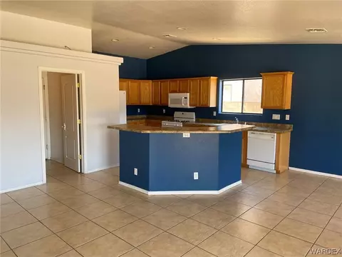 3970 E Snavely Ave, Kingman, AZ 86409 photo 12