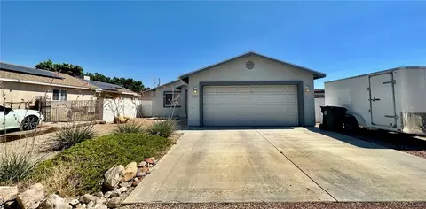 1922 Hope Ave, Kingman, AZ 86401