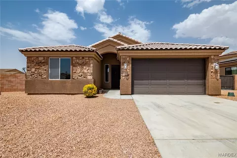 3265 Rainbow Mine Rd, Kingman, AZ 86401