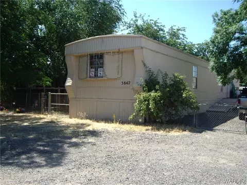 3842 E Ryan Ave, Kingman, AZ 86409 photo 2