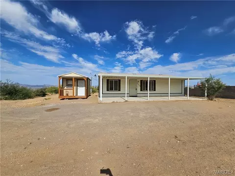 3549 N Bryce Rd, Golden Valley, AZ 86413