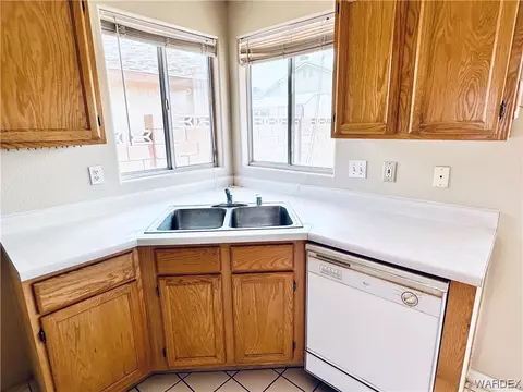 3792 E Packard Ave, Kingman, AZ 86409 photo 10