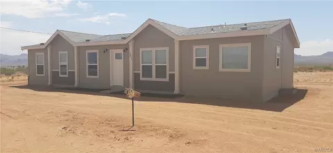 3953 N Parker, Golden Valley, AZ 86413
