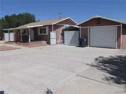3199 E Hearne Ave, Kingman, AZ 86409