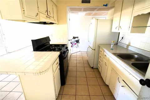 2630 E Lass Ave, Kingman, AZ 86409 photo 6