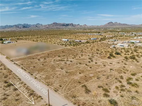 5 South Emery Park Road, Golden Valley, AZ 86413