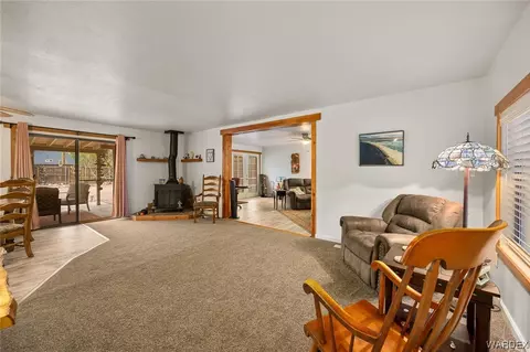 1533 E Devlin Ct, Kingman, AZ 86409 photo 10