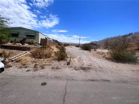 202 Tedford Ave, Bullhead City, AZ 86429