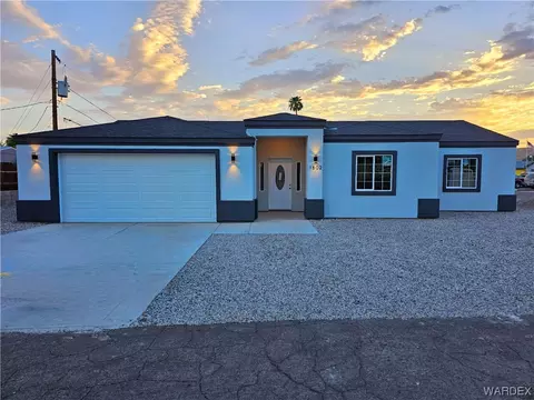 1802 Forest Dr, Bullhead City, AZ 86442