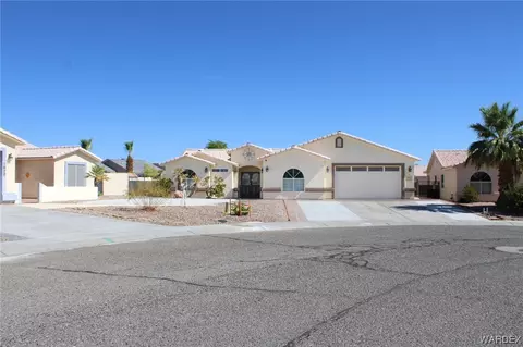 1974 E Gold Lake Dr, Fort Mohave, AZ 86426