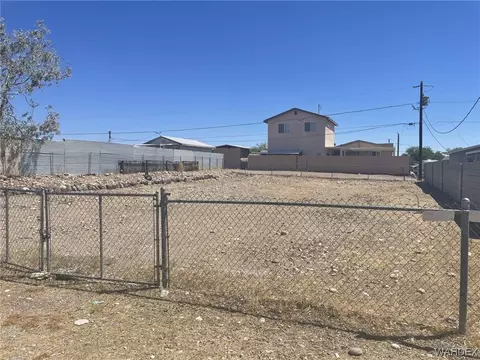 442 Swan Dr, Bullhead City, AZ 86442