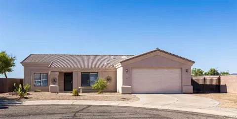 2384 E Saguaro Dr, Mohave Valley, AZ 86440