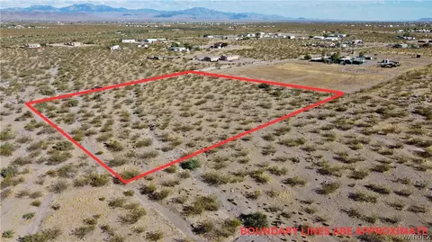 3 South Emery Park Road, Golden Valley, AZ 86413