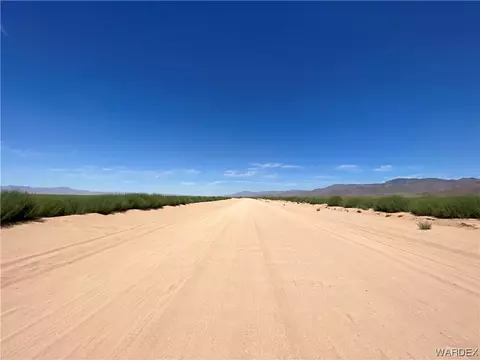 0 Unknown 312-09-335, Kingman, AZ 86401
