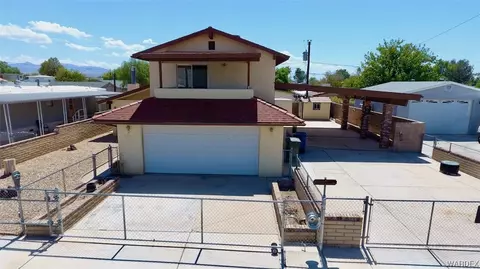 1794 Riverside Dr, Bullhead City, AZ 86442