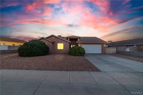 3249 N Eagle Rock Rd, Kingman, AZ 86401