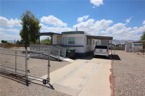 4519 S Calle Amigo, Fort Mohave, AZ 86426