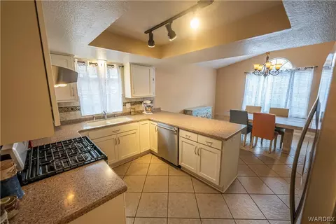 3828 E Packard Ave, Kingman, AZ 86409 photo 11