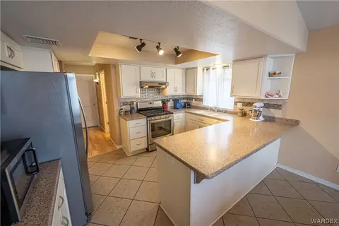 3828 E Packard Ave, Kingman, AZ 86409 photo 16