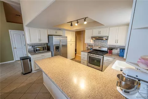 3828 E Packard Ave, Kingman, AZ 86409 photo 13