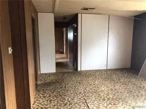 2330 E Suffock Ave, Kingman, AZ 86409 photo 3