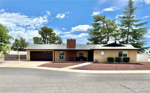 2681 Sierra Ln, Kingman, AZ 86401