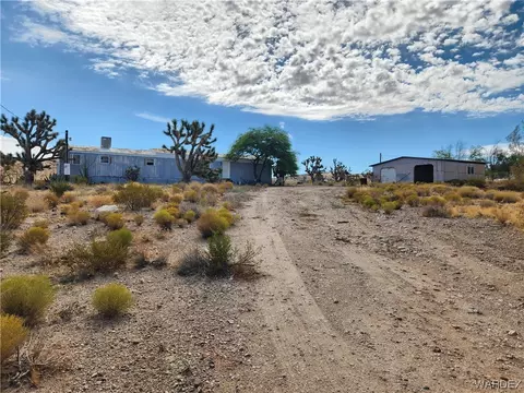 18864 N Telegraph Dr, Dolan Springs, AZ 86441