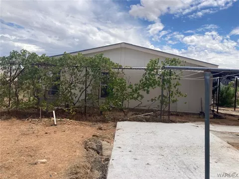 9800 E Bullet Ct, Hackberry, AZ 86411 photo 5