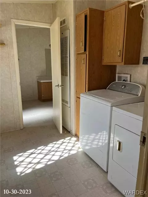 9800 E Bullet Ct, Hackberry, AZ 86411 photo 7