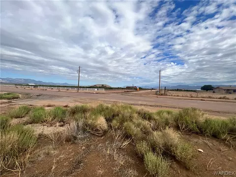 142 E B E Brooks Blvd # A, Kingman, AZ 86409 photo 16