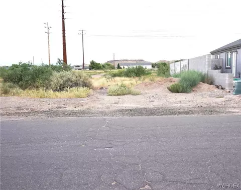 000 Beverly Ave, Kingman, AZ 86401