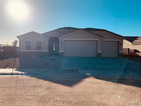 2251 Ginger St, Kingman, AZ 86409