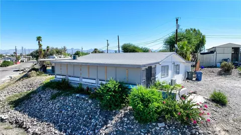 1940 Coronado Dr, Bullhead City, AZ 86442