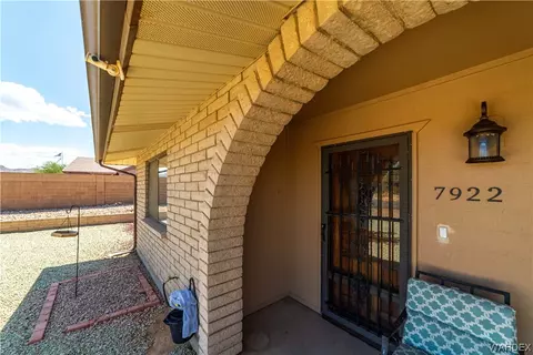 7922 E Saddleback Dr, Kingman, AZ 86401 photo 9