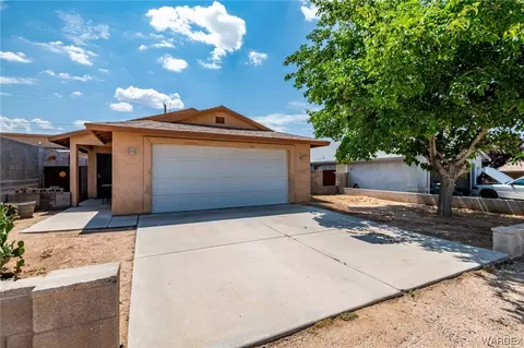 2530 Karen Ave, Kingman, AZ 86401