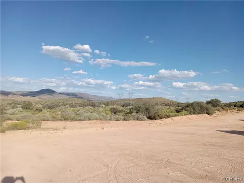 7510 N Frerichs Ranch Rd, Hackberry, AZ 86411