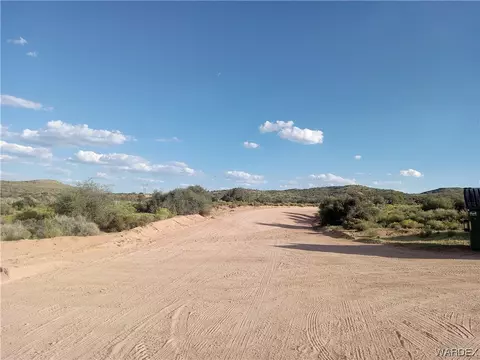 7510 N Frerichs Ranch Rd, Hackberry, AZ 86411 photo 8