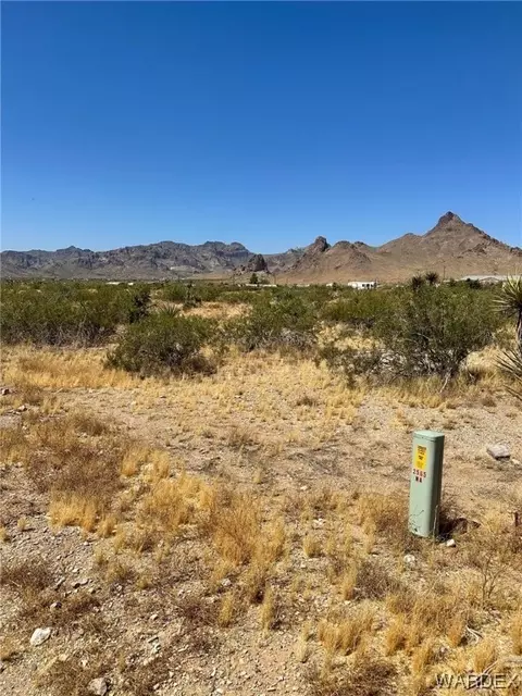 2628 S Naco Rd, Golden Valley, AZ 86413