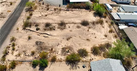 4532 E Monarch Dr, Topock, AZ 86436