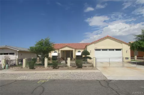 4879 S Barons Gate Way, Fort Mohave, AZ 86426