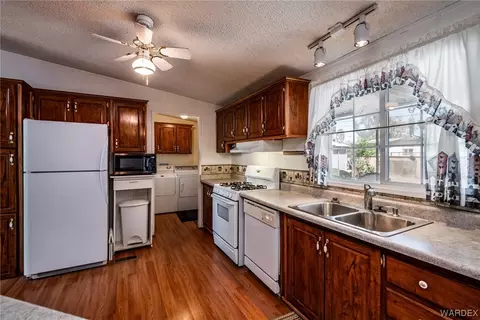 2825 E Lass Ave, Kingman, AZ 86409 photo 12