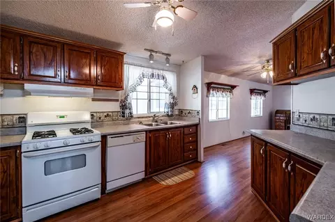 2825 E Lass Ave, Kingman, AZ 86409 photo 14